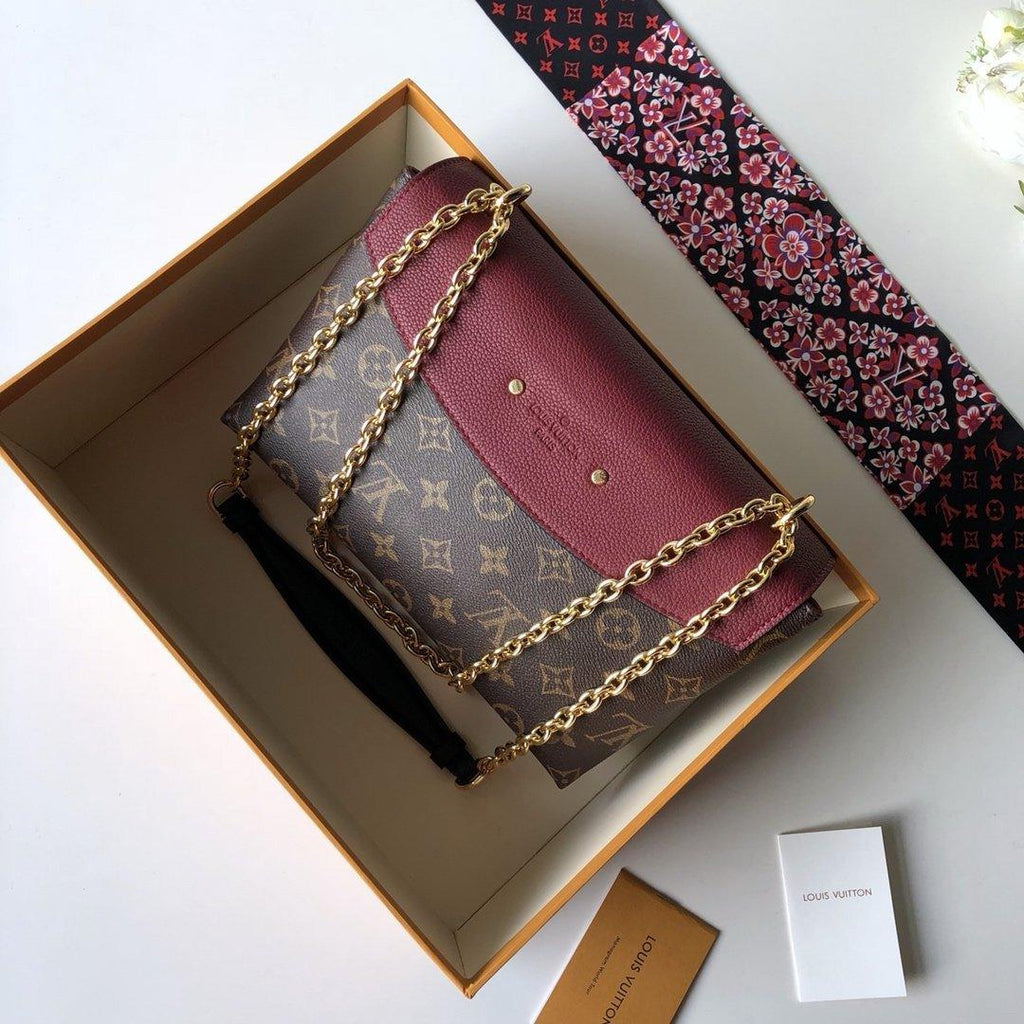 Louis Vuitton SAINT-PLACIDE