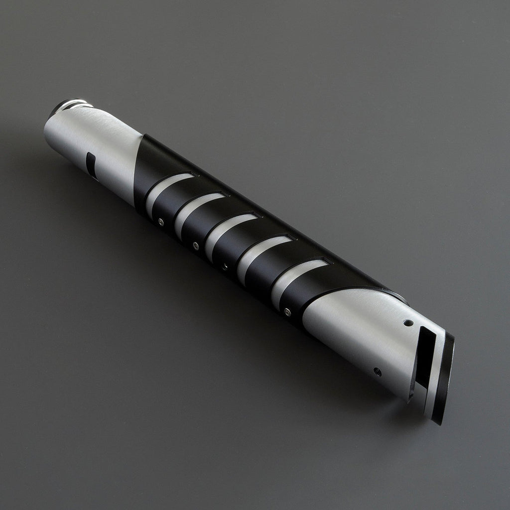 Adept Battlix™ Saber