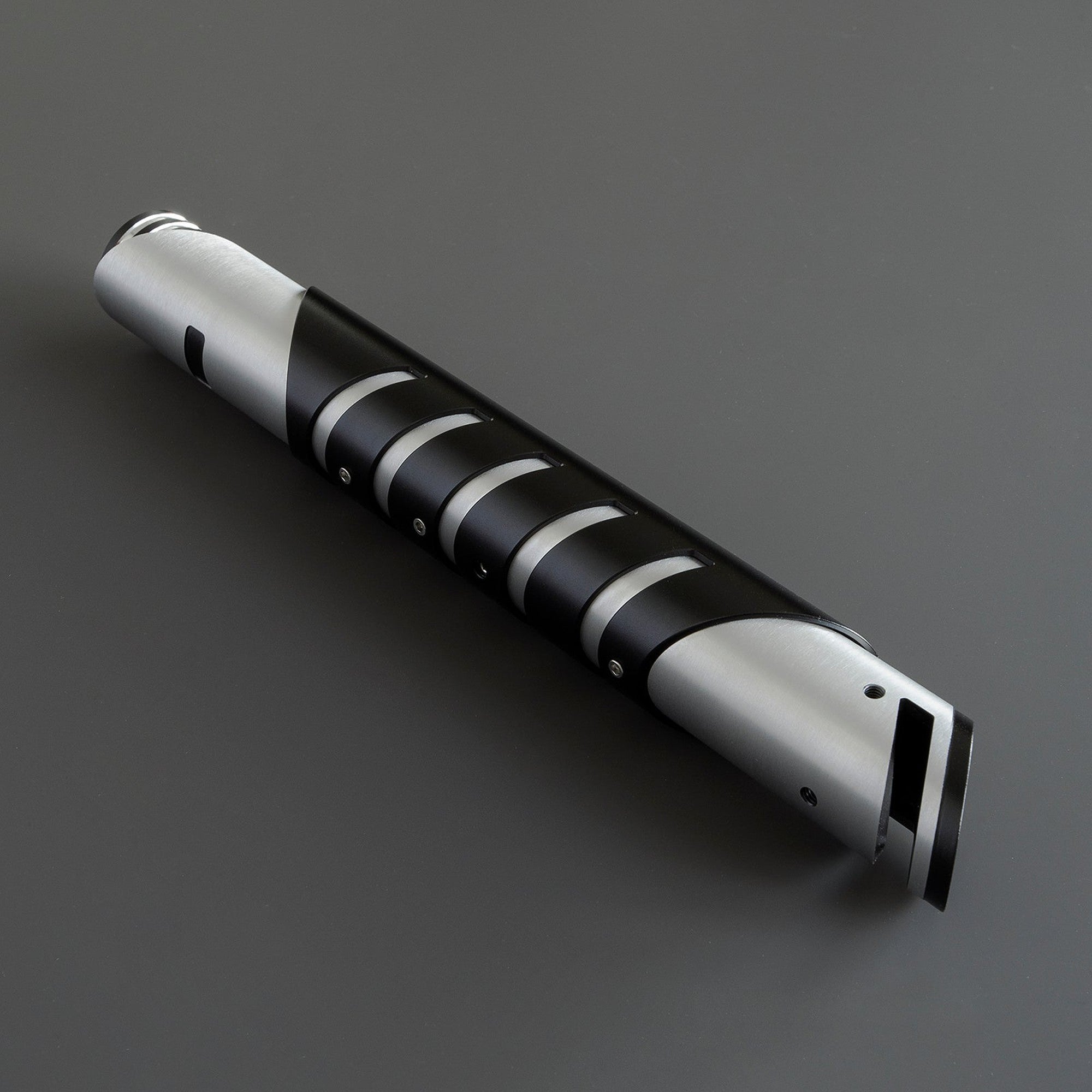 Adept Battlix™ Saber