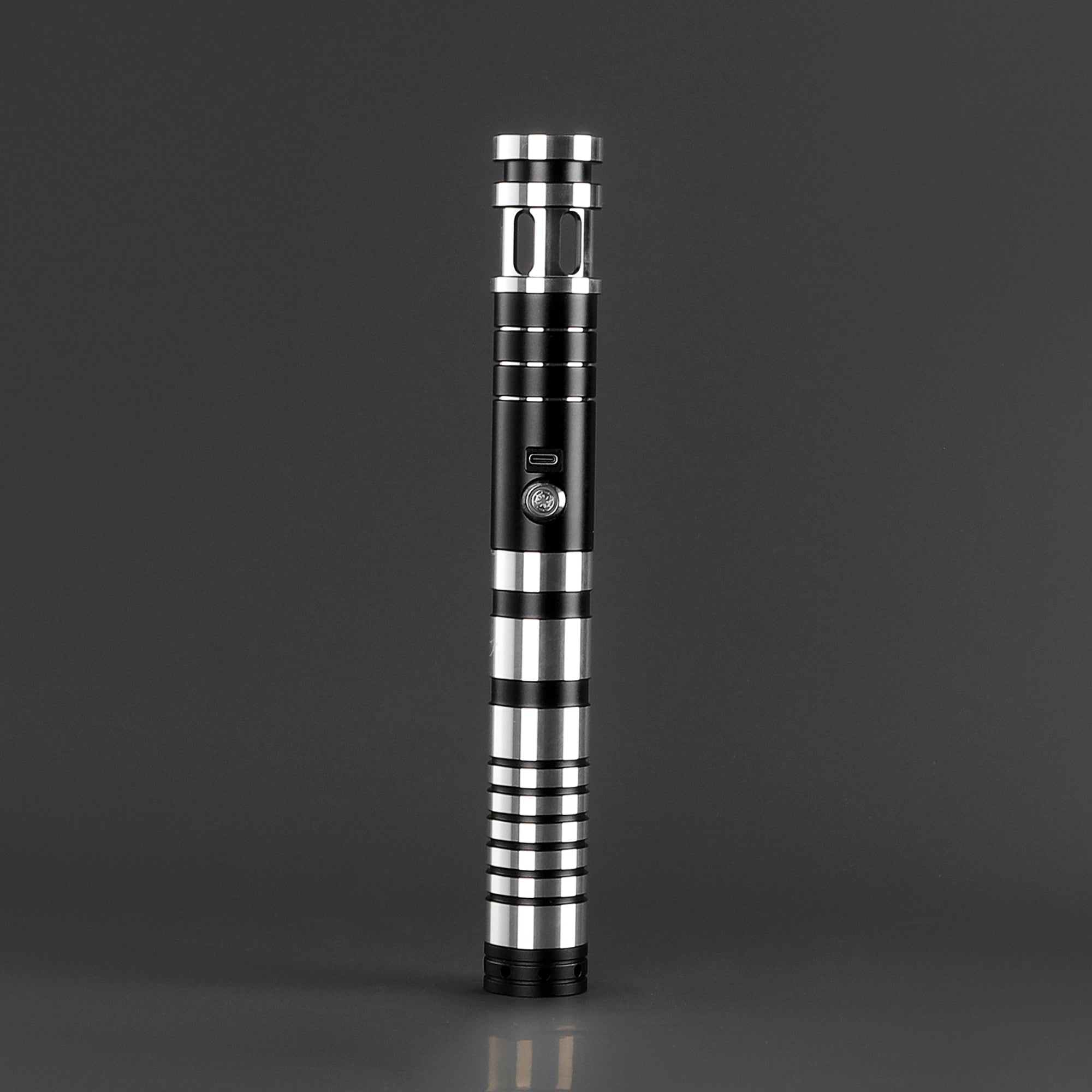 Sol x Shadow - 8 hilts in 1 Battlix™ Saber