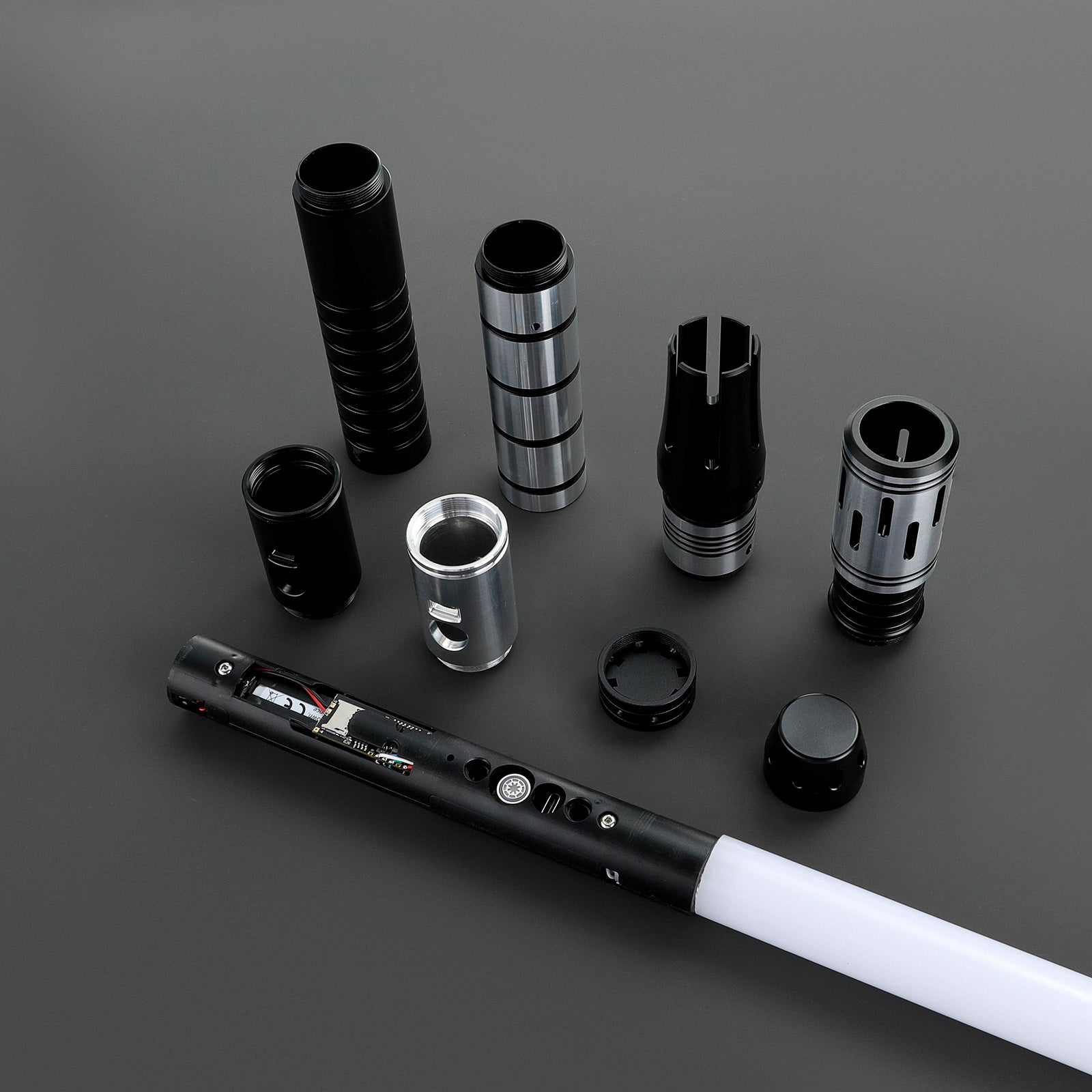 Rogue x Vanguard - 16 hilts in 1 Battlix™ Saber