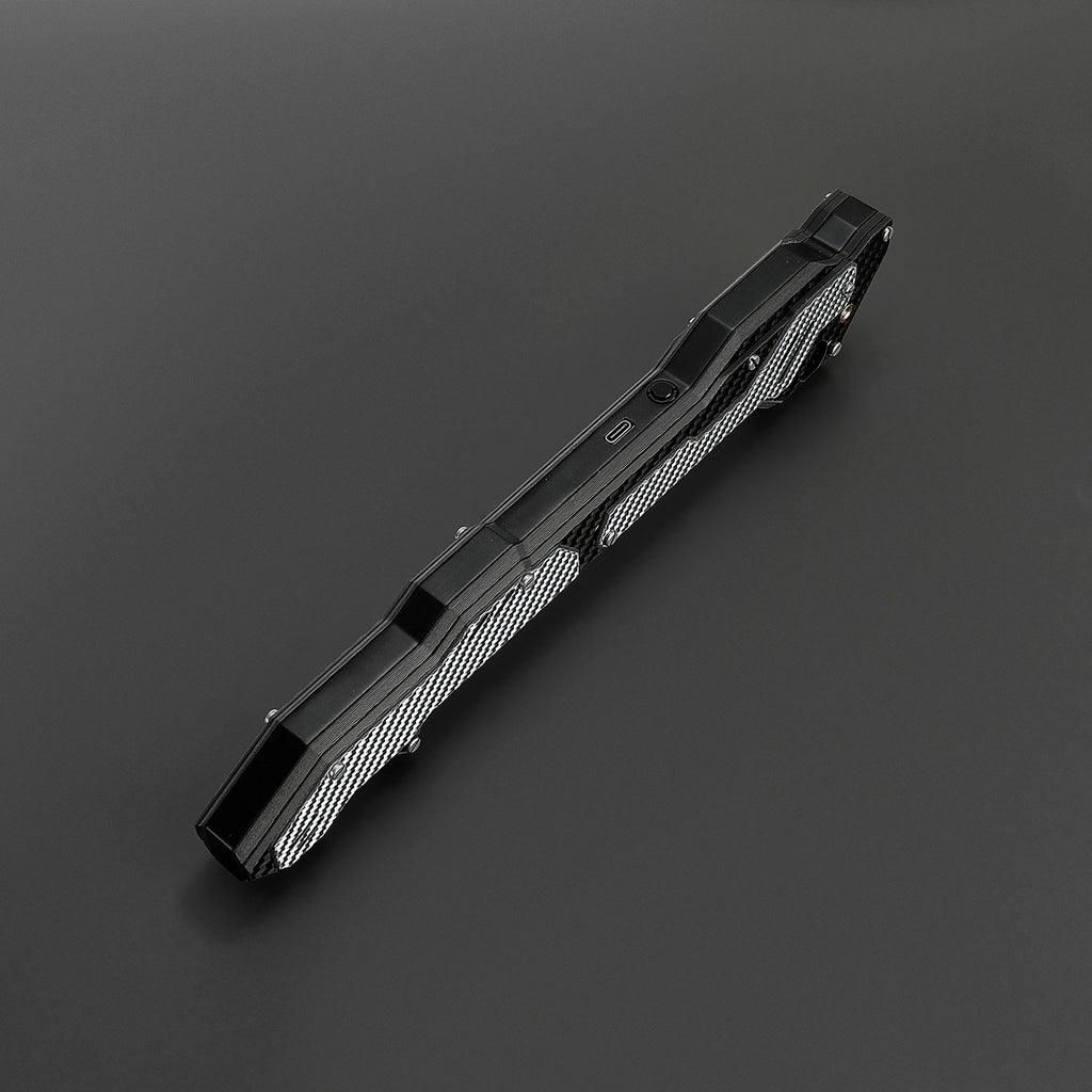 Carbon Battlix™ Saber