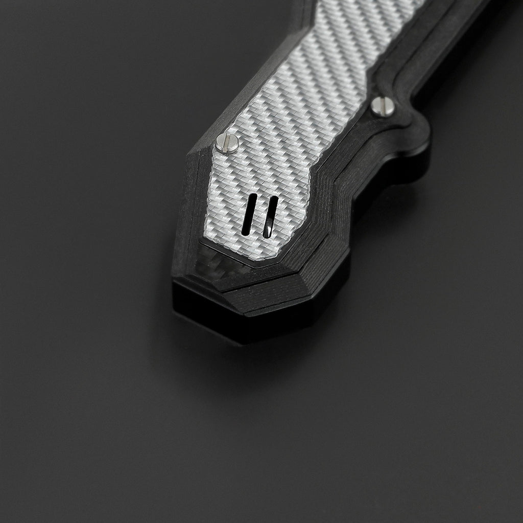 Carbon Battlix™ Saber