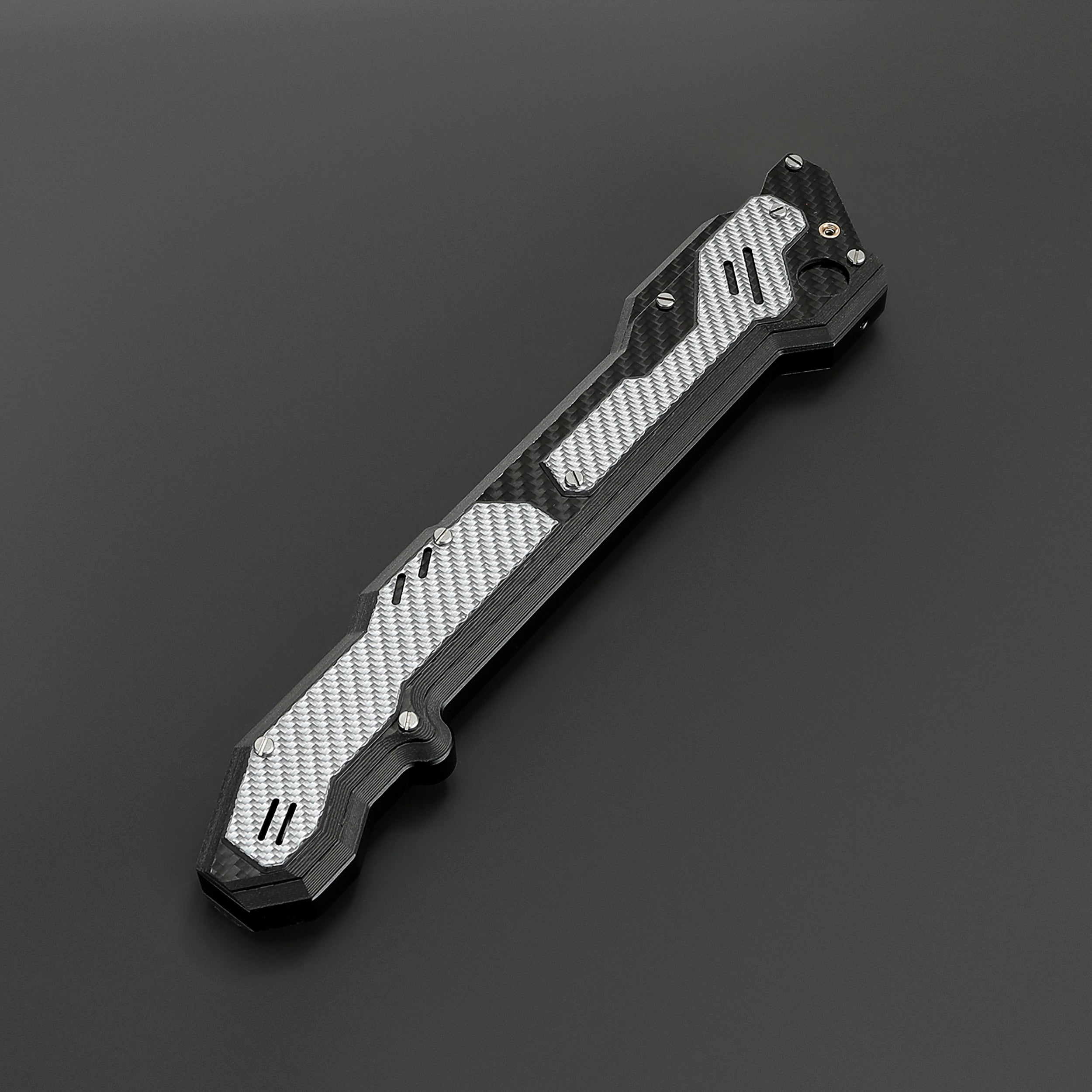 Carbon Battlix™ Saber
