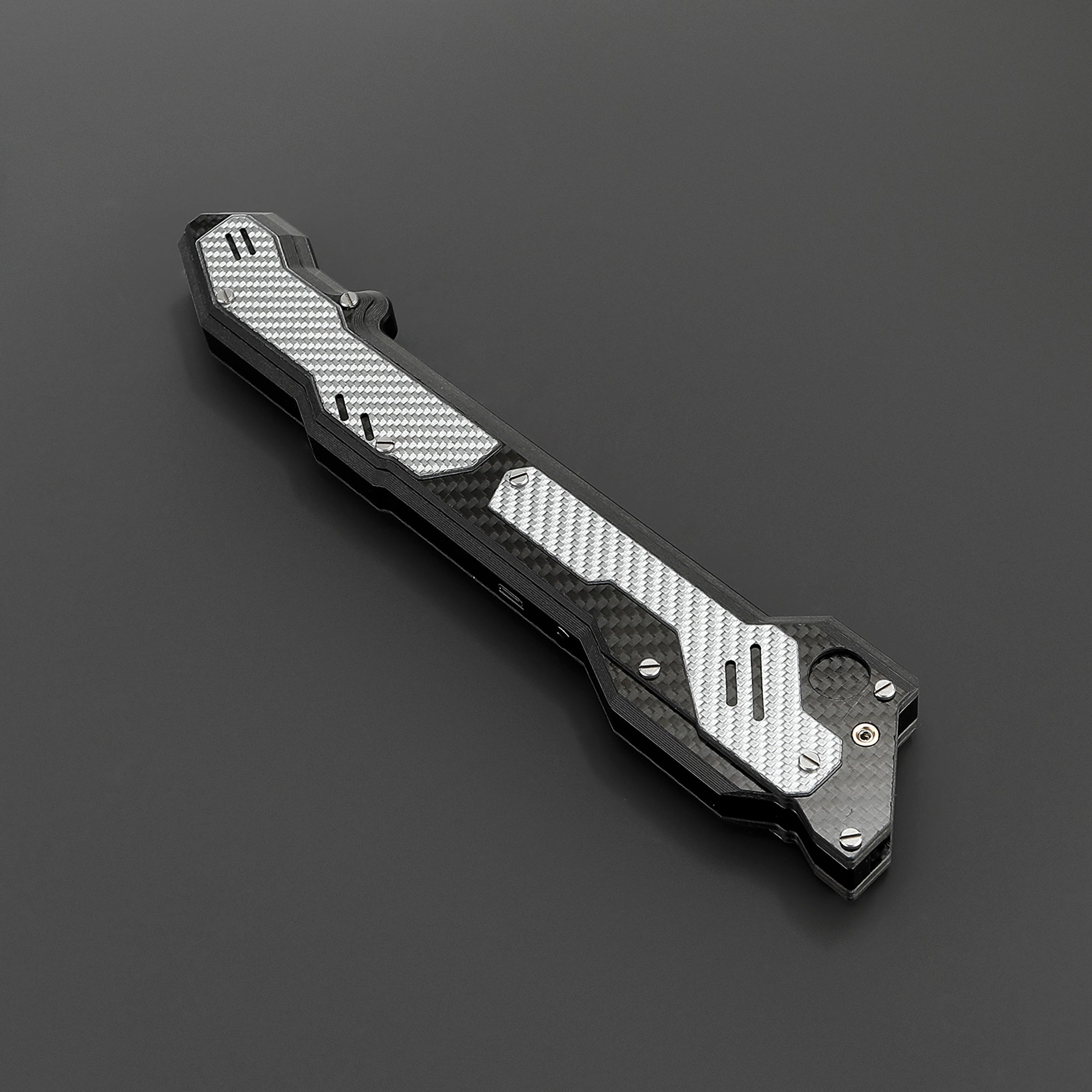 Carbon Battlix™ Saber