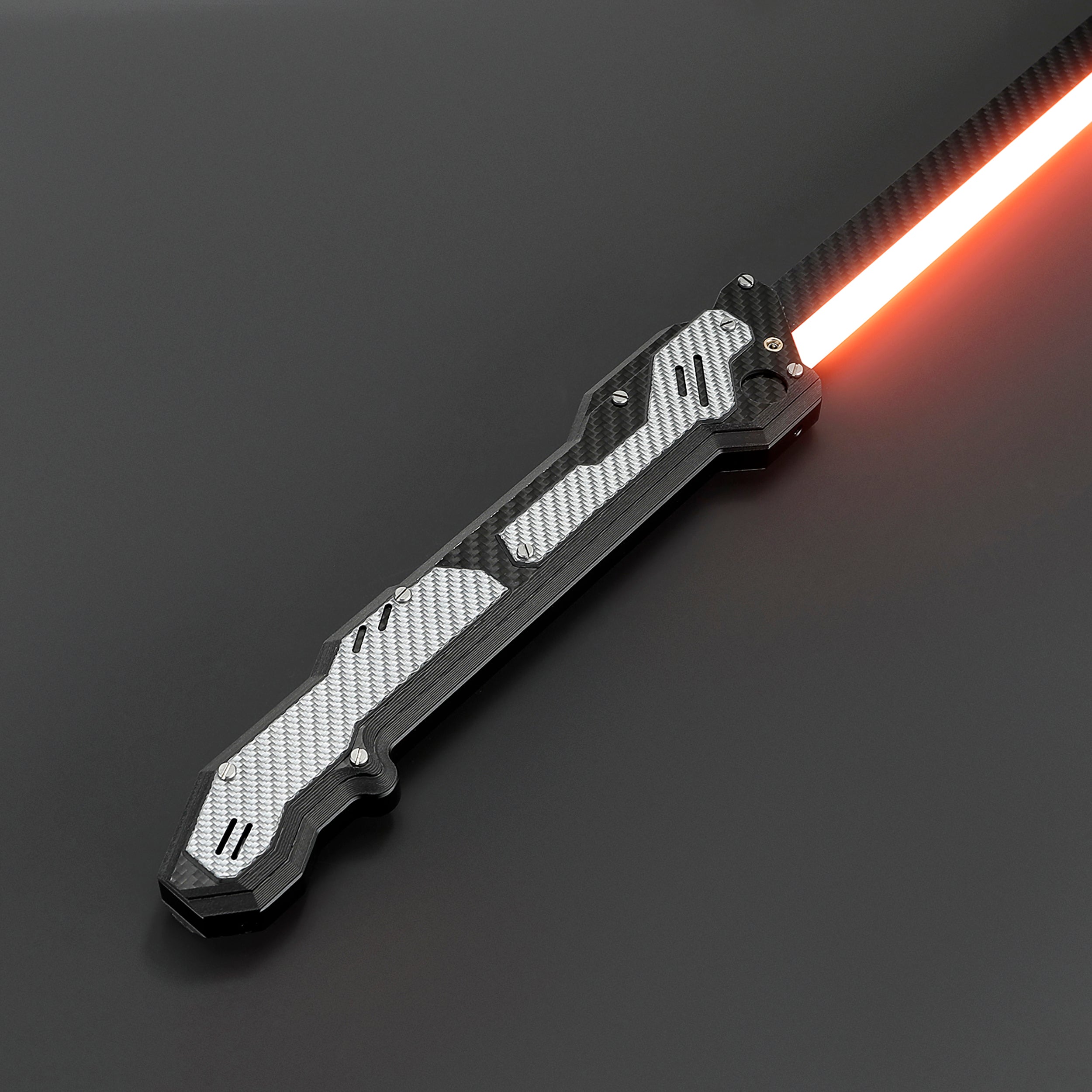 Carbon Battlix™ Saber