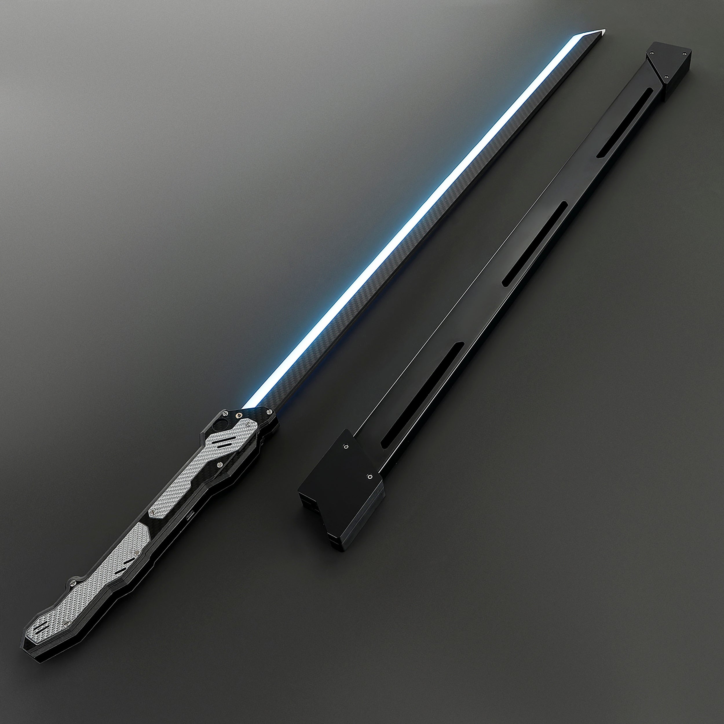 Carbon Battlix™ Saber