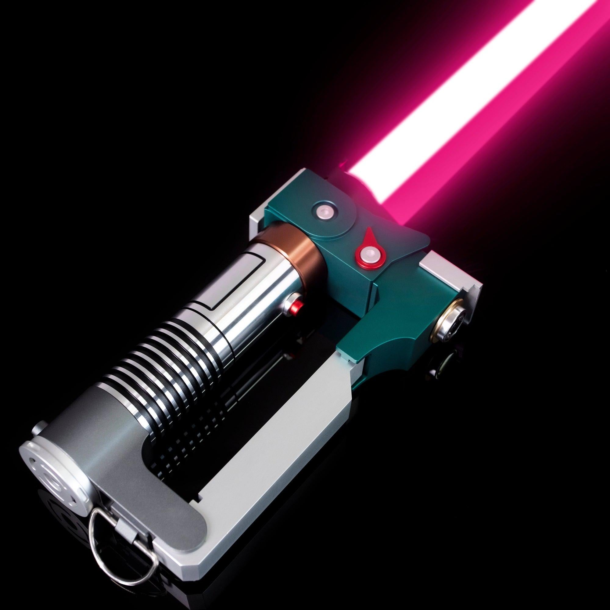 Ezra Battlix™ Saber
