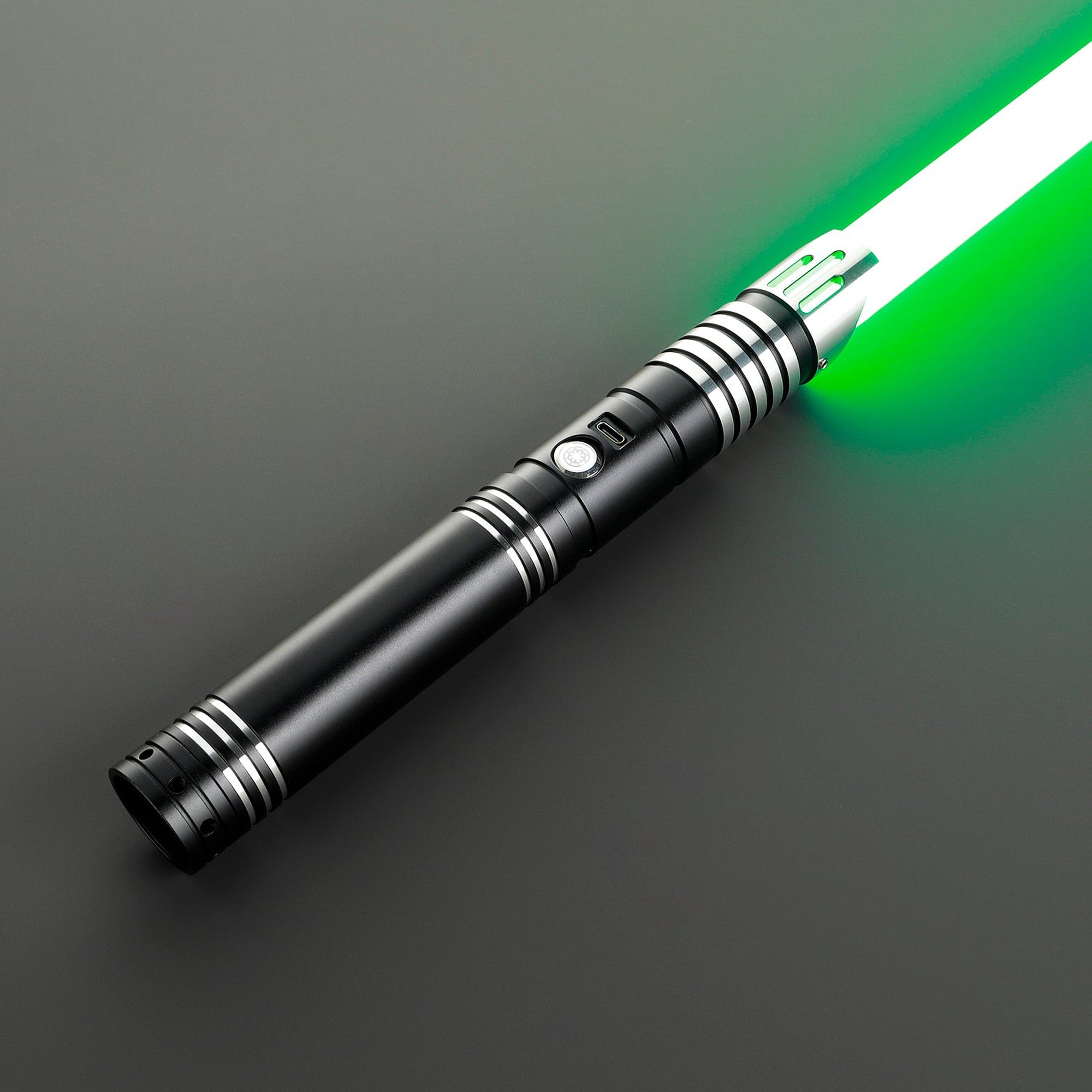Shadow Battlix™ Saber