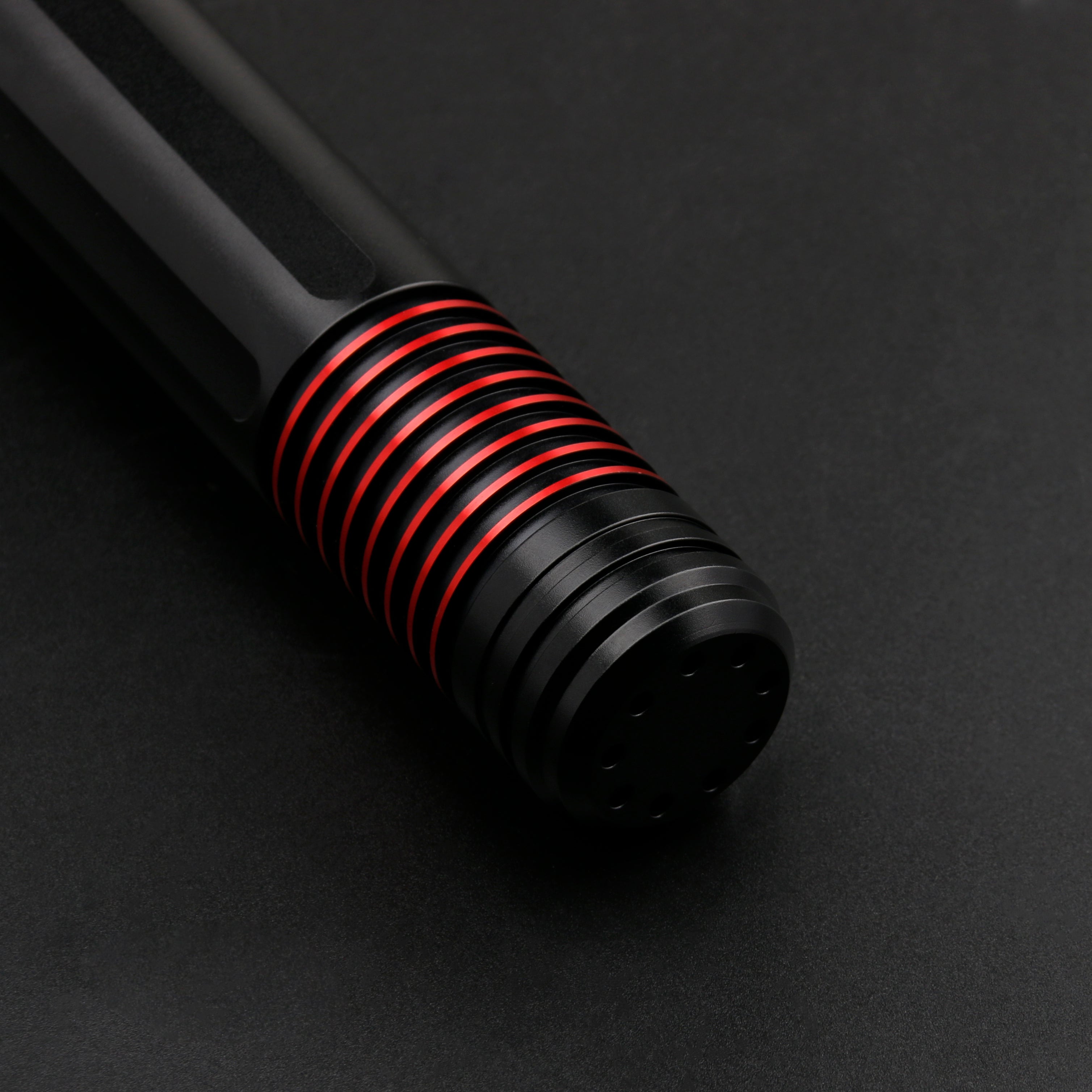 Talon Battlix™ Saber