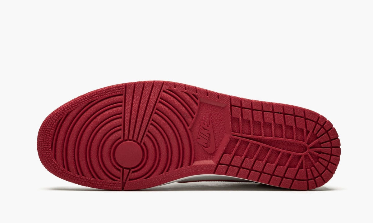 Air Jordan 1 Retro Low OG “White / Varsity Red”